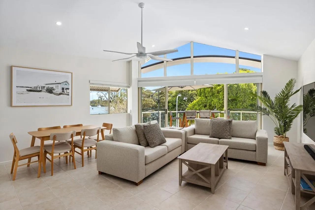 Apartment 3 235 Gympie Tce Noosaville