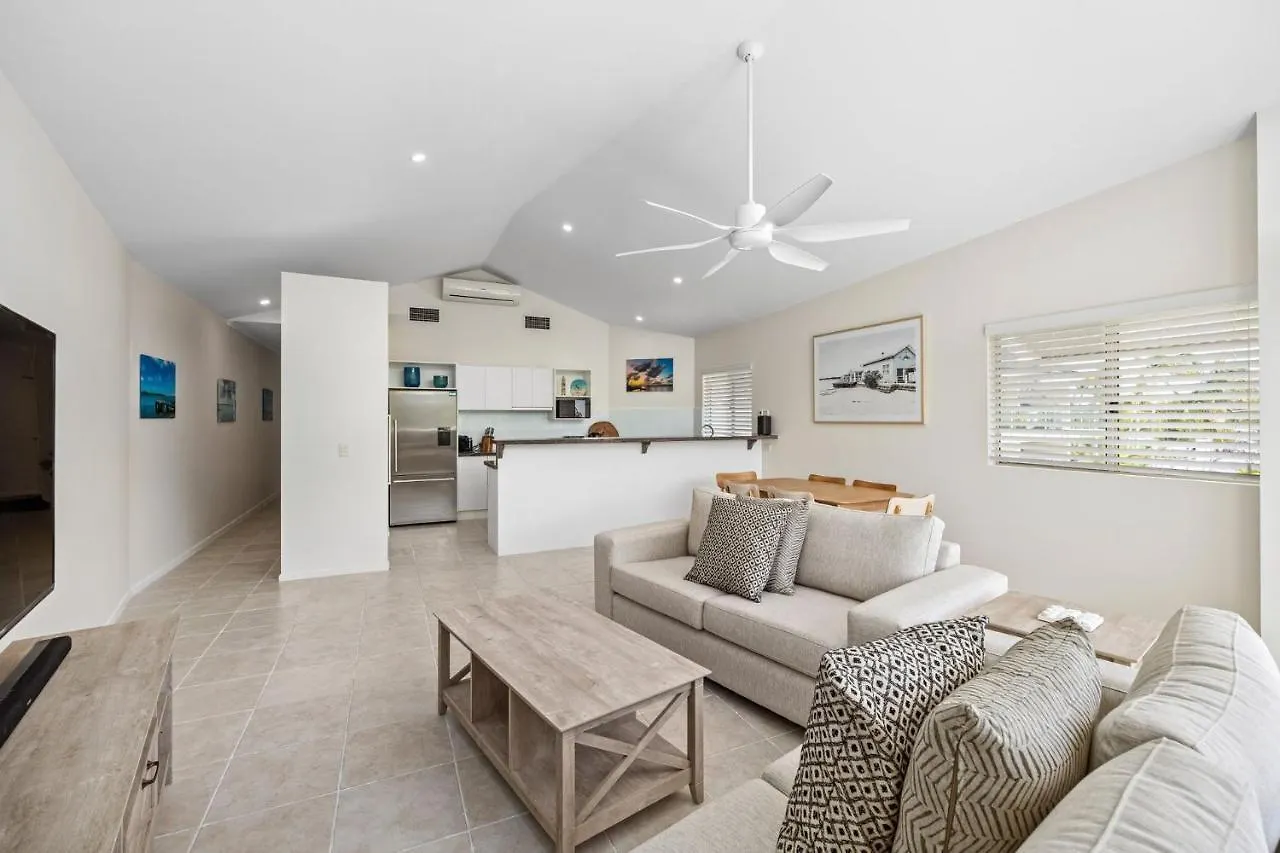 3 235 Gympie Tce Noosaville Australia